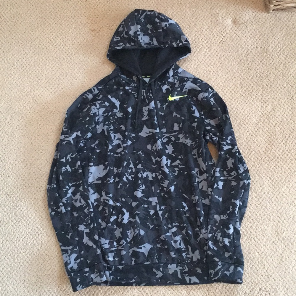 Men’s Nike Sweatershirt